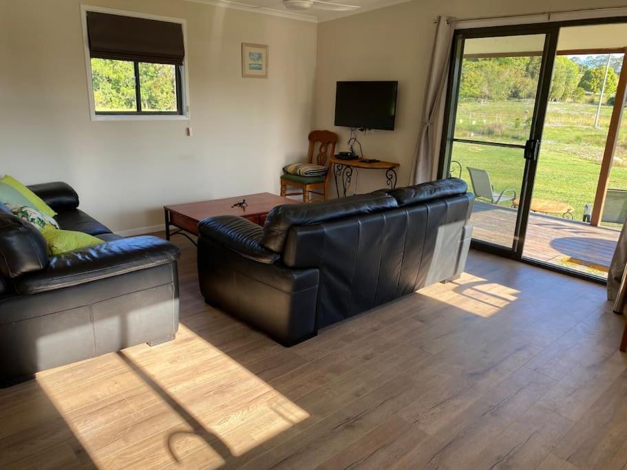 Pinbarren Green Lodges Noosa المظهر الخارجي الصورة